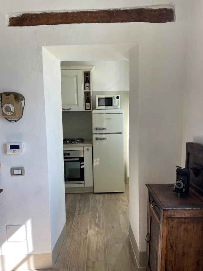 Ferienwohnung Locazione Turistica Cascina Pela Castagnole delle Lanze Exterior foto